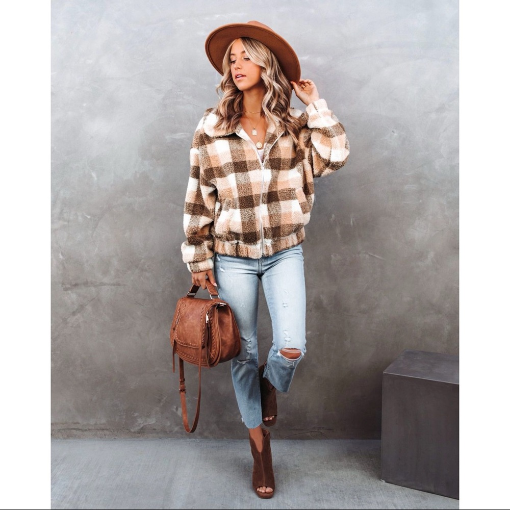 PLAID POCKETED TEDDY JACKET - Picture 9 of 11